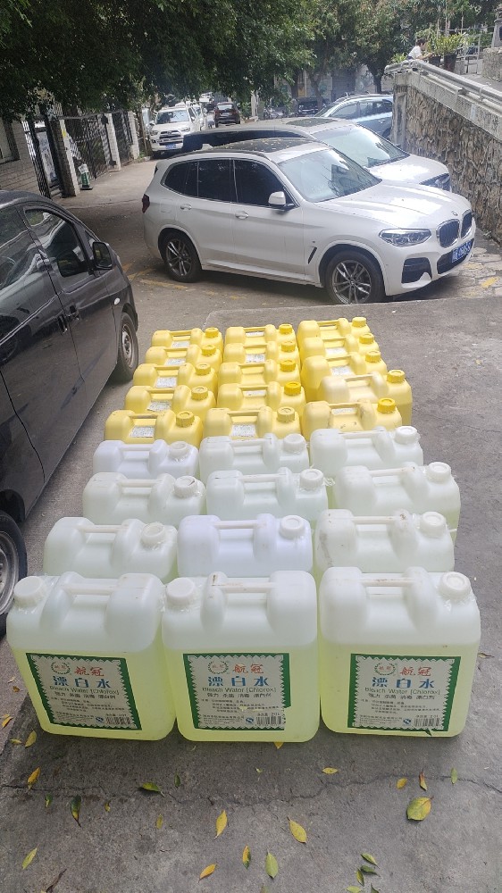 源头工厂航冠日化爆品赋能经销商,洗洁精/洗衣液/除油剂直供粮油调味品批发.